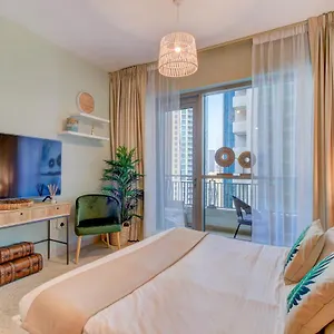 Durrani Homes - Luxurious Near Mall With Pool View شقة دبي