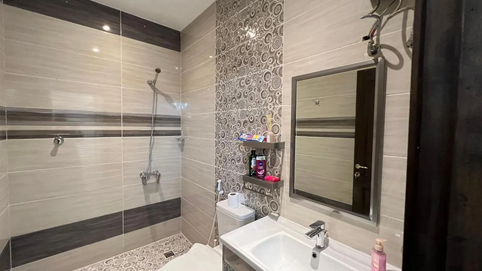 Loft 16 Apartment Jeddah Saudi Arabia